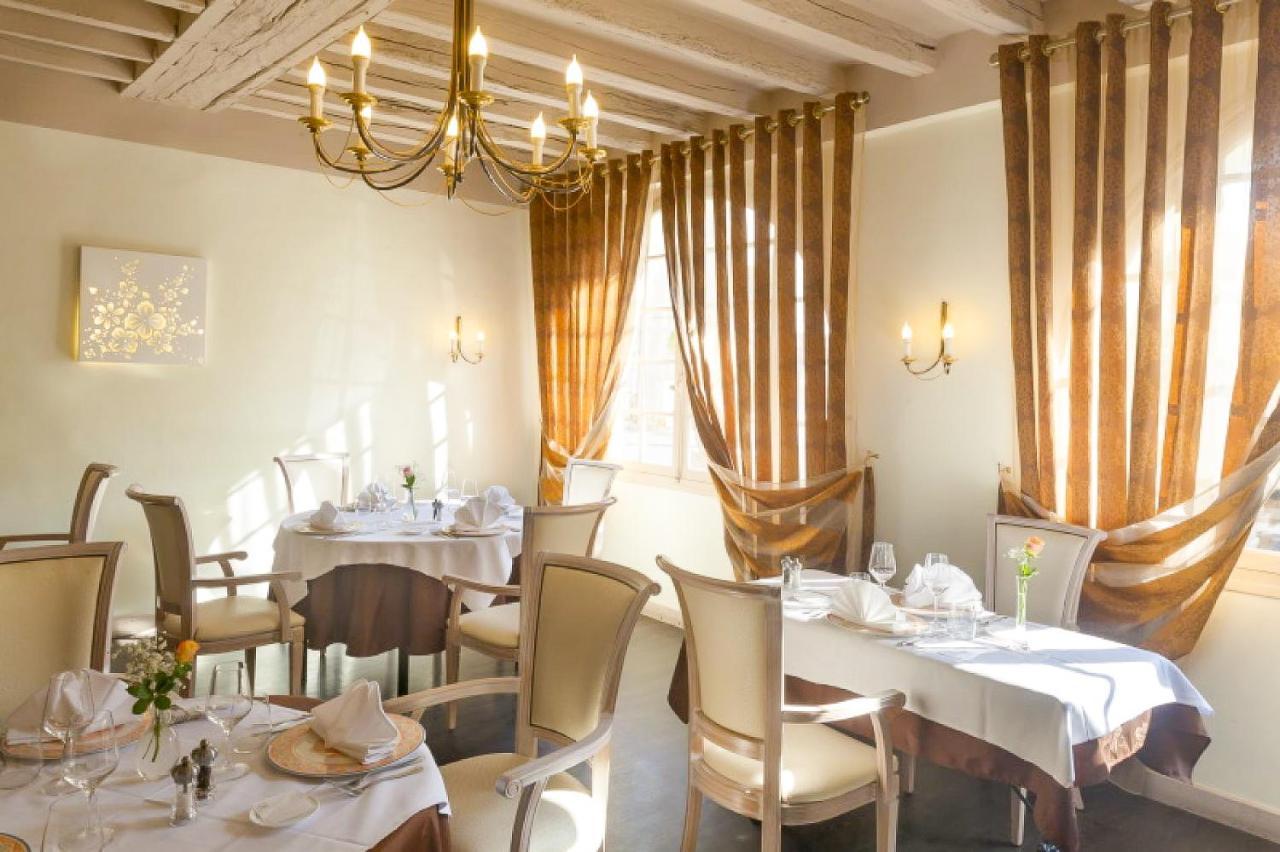 Logis Hotel & Restaurant Du Sauvage La Ferté-Gaucher Εξωτερικό φωτογραφία