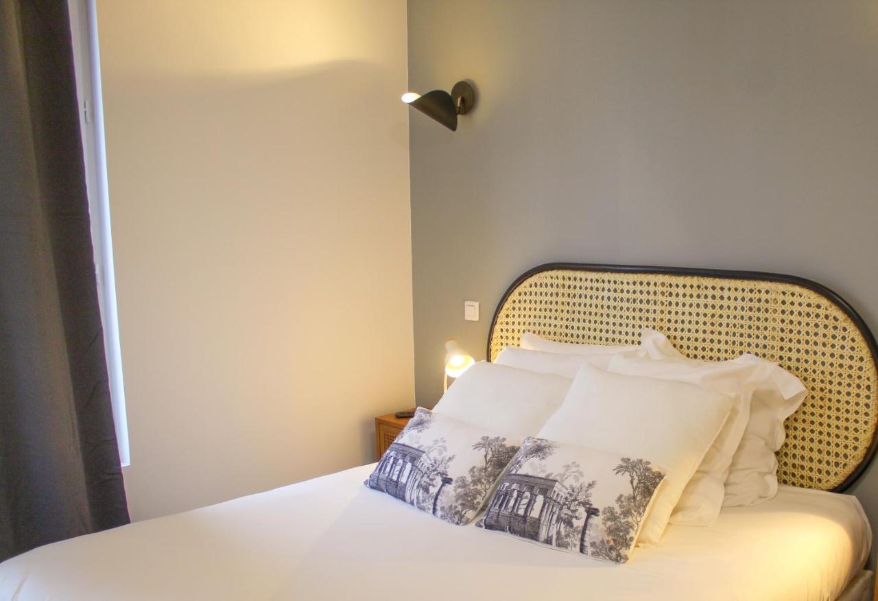 Logis Hotel & Restaurant Du Sauvage La Ferté-Gaucher Δωμάτιο φωτογραφία