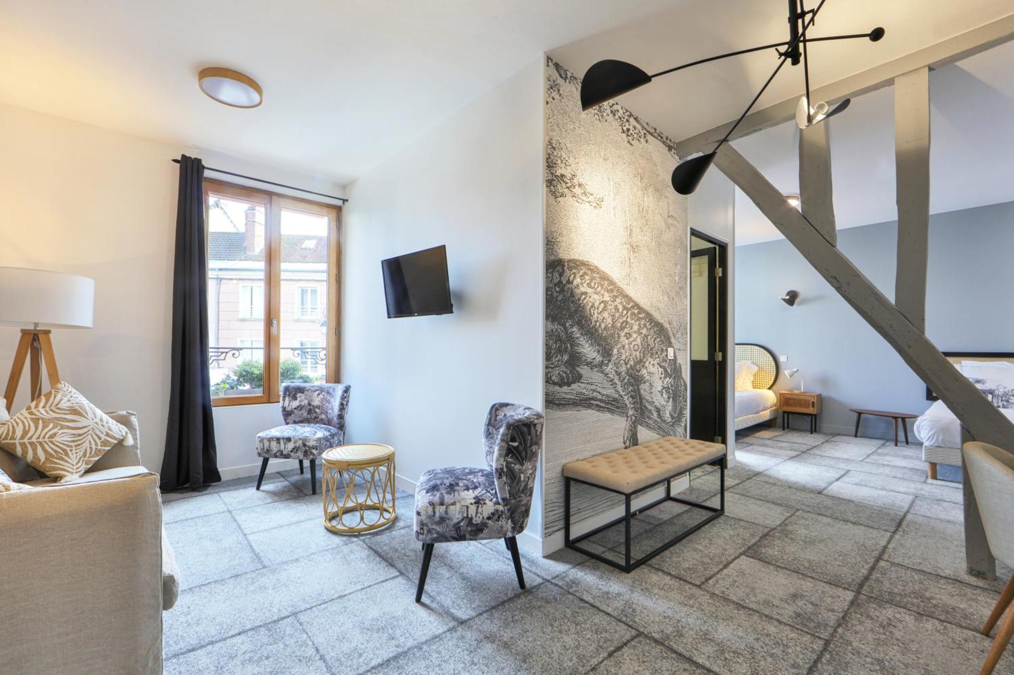 Logis Hotel & Restaurant Du Sauvage La Ferté-Gaucher Δωμάτιο φωτογραφία
